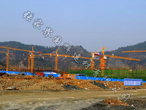 张家界航空工地学院