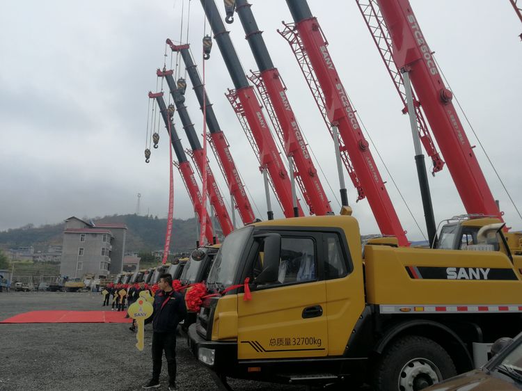 吊车